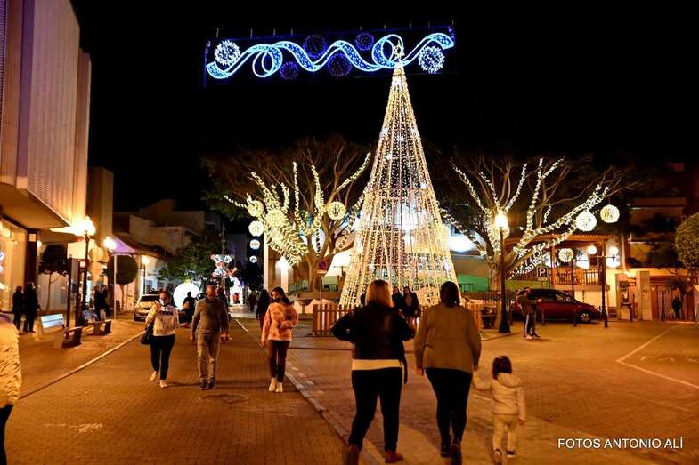 Iluminación navideña en Los Llanos de Telde/Antonio Alí.